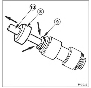 Kraftstoffvorratsbehälter aus- und einbauen